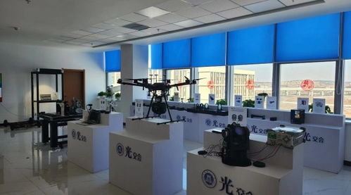 政府工作報告在我省工廠企業引發熱烈反響 通信技術領域迎發展新機遇